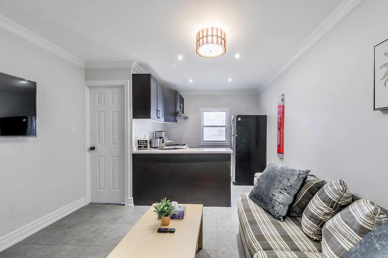 Apartment Bright And Modern - 3Br Triplex Apt - Near Trinity Bellwoods